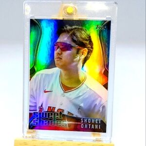 Shohei Ohtani "Sweet Shades" Refractor #SS-10 Topps 2023